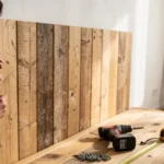 fabriquer une tête de lit en lambris