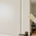 quelle peinture pour porte interieur